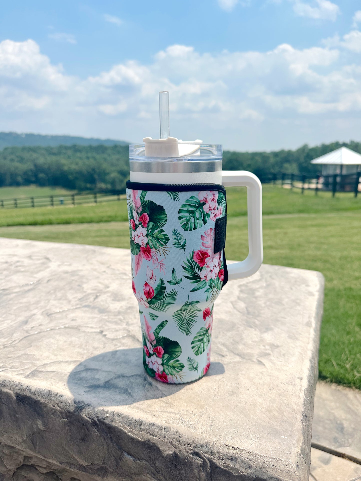40 oz Tumbler Neoprene Sleeve- Green Floral